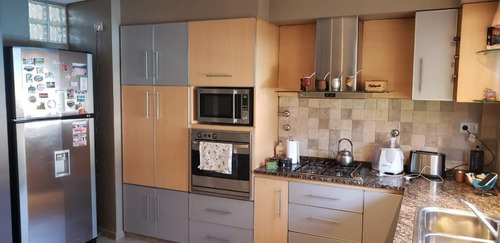 Imagen 11 de 14 de Venta De Casa Racionalista En Harás Miriam - Zapala 4178
