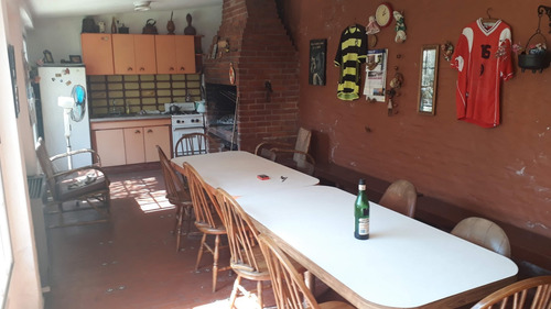 Imagen 11 de 13 de Casa Chalet En Venta, Lote 685 M2 E. Giménez 3500 Castelar