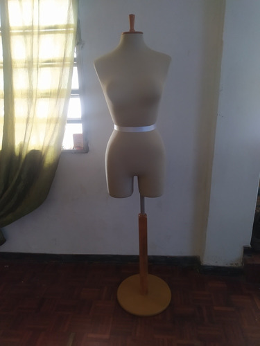 Maniquí De Alta Costura Talla M