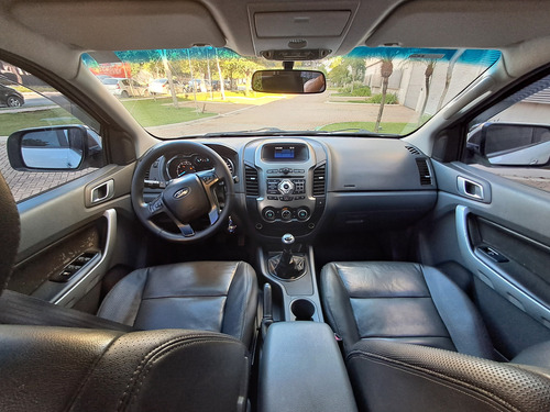 Ford Ranger 2.5 Xlt Cab. Dupla 4x2 Flex 4p