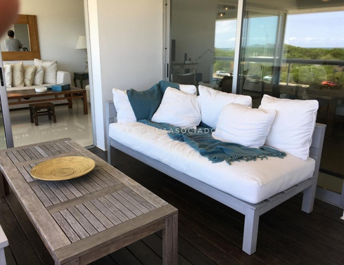 Apartamento Primera Fila Playa Brava 4 Dormitorios - Indigo Punta Del Este- Ref: 2100
