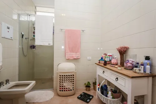Casa Totalmente Reformada Pronta Para Morar Muito Bem.