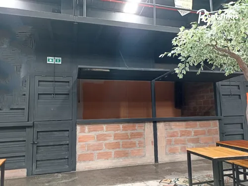 Local En Arriendo En Boston. Cod A775187