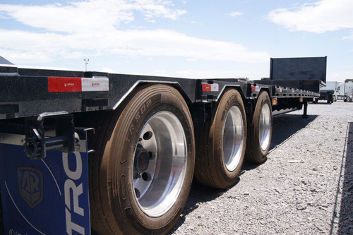 Remolque Chasis Cama Baja 40 A 50 Pies 2 Y 3 Ejes Lowboy