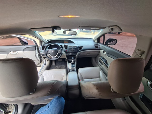 Imagem 6 de 9 de Honda Civic Lxr 2015