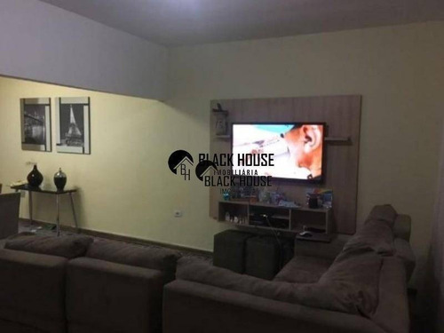 Imagem 6 de 14 de Lindo Sobrado Residencial Com Excelente Localização E Ótimo Preço - So0674