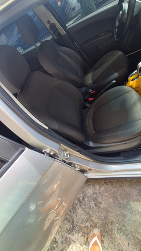 Fiat Grand Siena 1.6 16v Sublime Flex Dualogic 4p