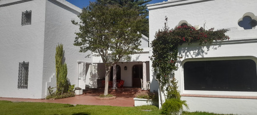 Casa Venta Lomas De San Isidro Jockey