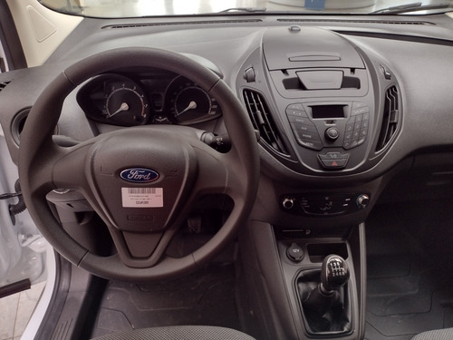 Imagen 8 de 14 de Ford Transit Courier 2021