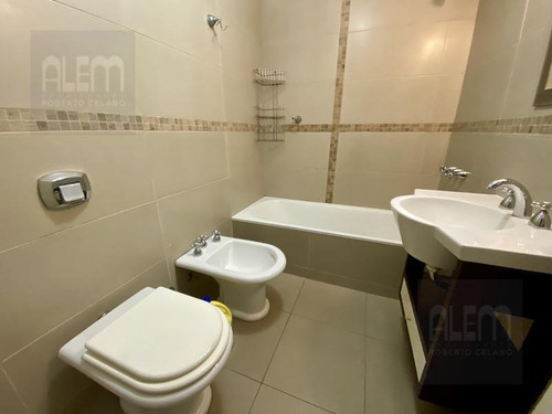 Imagen 11 de 17 de Alem Propiedades | Hermoso Semipiso 3 Amb Con Cochera