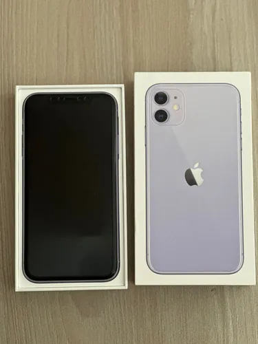 Apple iPhone 11 (128 Gb) - Morado (Usado)