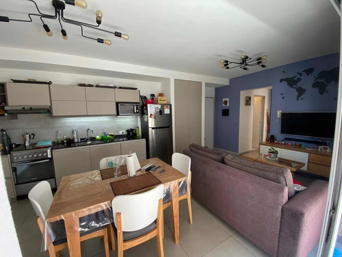 Imagen 8 de 17 de Departamento En Venta, Ituzaingo, 2 Ambientes 2 Baños Los Tilos Centrico