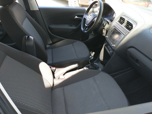 Imagen 11 de 14 de Volkswagen Vento 2020 1.6 Confortline Mt