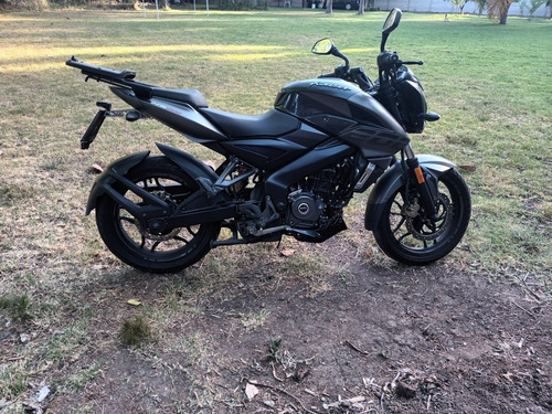 Imagen 3 de 5 de Bajaj Rowser 200 Ns