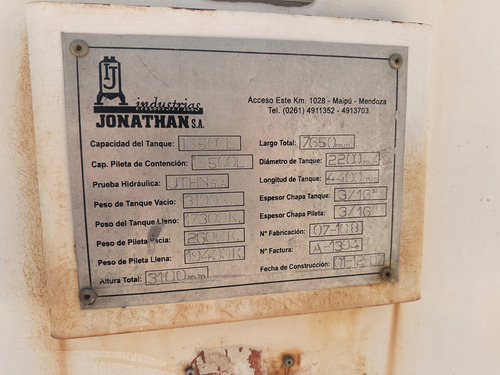 Tanque De Combustible De 16.500lts Con Pileta De Contencion