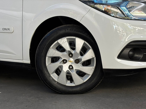 Chevrolet Onix HATCH LT 1.4 8V FlexPower 5p Mec.