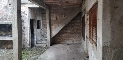 Imagen 9 de 14 de Terreno O Casa A Reciclar En Venta - La Florida - Alberdi