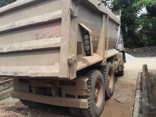 Imagem 3 de 11 de Mercedes-bens Axor 4144 K 6x4 Ano 2011 Km 190.391 Traçado