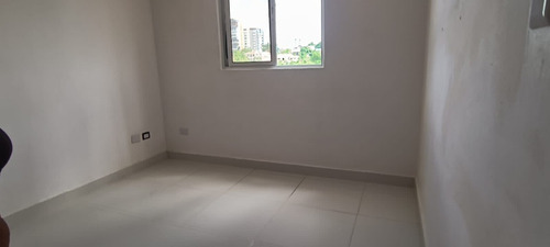 Apartamento En Renta Ubicado En La Av. Hispanoamericana