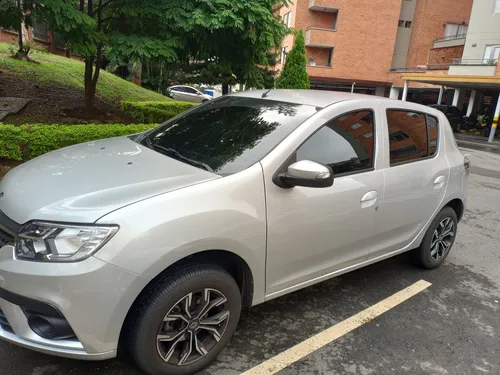 Renault Sandero 1.6 Life Plus