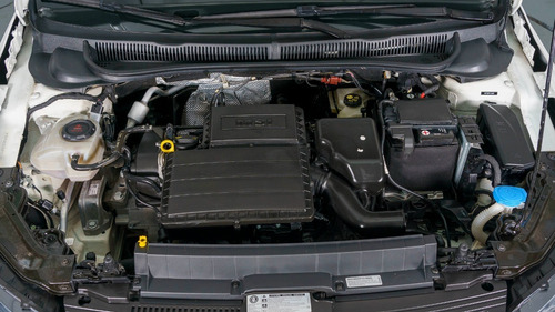 Imagen 15 de 15 de Volkswagen Polo 1.6 Msi Highline At 2019-imolaautos