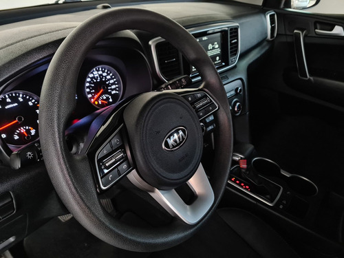 Imagen 13 de 15 de Kia Sportage 2019 2.0 Lx At