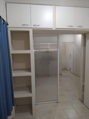 Alquilo Oficina/consultorio