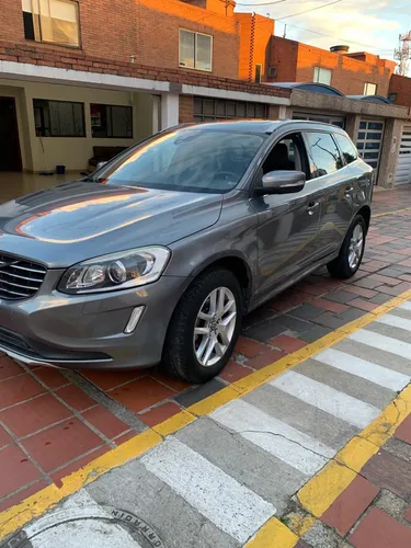 Volvo XC60 2.0 T5 Awd Summum