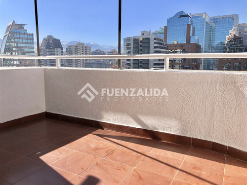 Luminoso Departamento En Arriendo 3d-2b En Sector El Golf