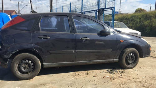Ford Focus 2003 Sucata Para Venda De Peças