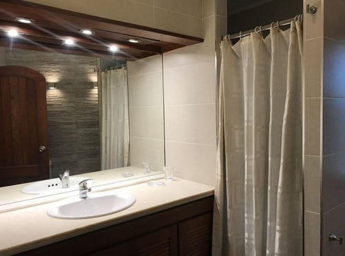 Venta De Casa 3 Dormitorios En Solana, Punta Del Este.