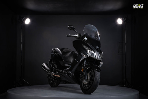 Kymco X-town 300