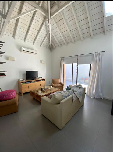 Oportunidad Casa 2 Ambientes Cochera Escucha Oferta