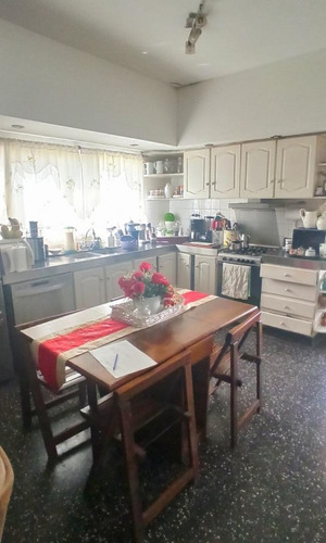 Imagen 4 de 12 de Casa En Venta Con Local