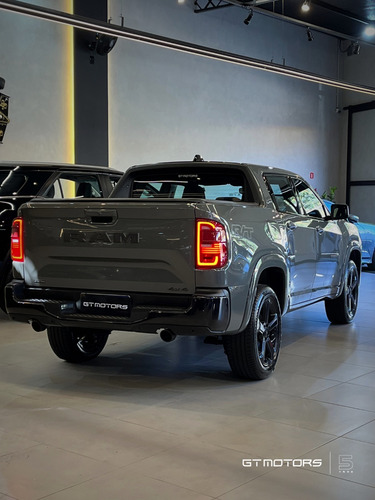 RAM Rampage 2.0 R/T Cab. Dupla 4X4 Aut. 4P