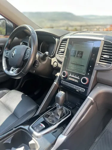Renault Koleos 2.5 Intens 4X4 Bose