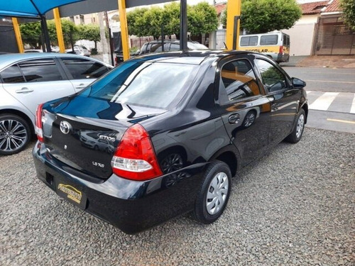 Toyota Etios Sedan X 1.5 (aut) (flex)