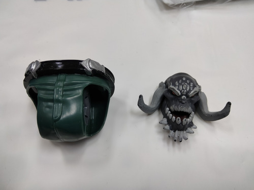 Dc Multiverse Cnc, 2 Piezas Para Doomsday, Cabeza Y Crotch! (Usado)