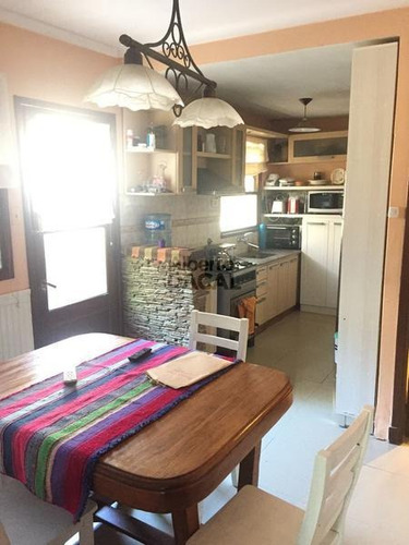 Casa En Venta En 115 Ee/ 410 Y 410 Bis Villa Elisa - Alberto Dacal Propiedades