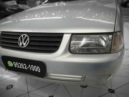 Volkswagen - Santana 1.8 2000