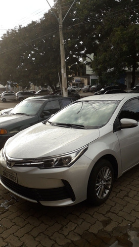 Toyota Corolla 1.8 16v Gli Flex 4p 2018