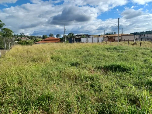 Oportunidade Terreno Estrada Do Barreiro 20x50 M (plano)