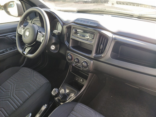 Fiat Strada 1.4 8v Freedom Cd