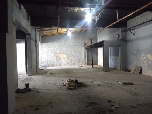 Imagen 8 de 14 de Local En Venta En Quilmes Oeste
