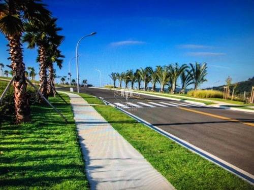 Imagem 2 de 7 de Terreno A Venda Condominio Alphaville Jundiaí, Chácara Terra Nova - Jundiaí/sp. Terreno Praticamente Plano Com Leve Aclive, Mais Ao Alto Do Condominio, Vista Livre Para Serra Do J - Tc00387 - 690143