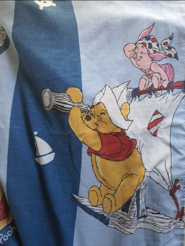 Sábanas 1 1/2 Plaza Karatex - Winnie Pooh Azul Winnie Pooh (Usado)