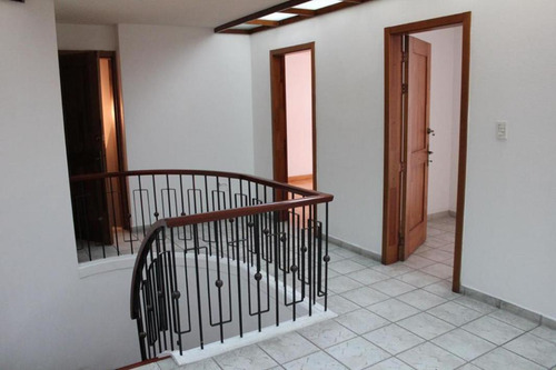 Casa Con Uso De Suelo Lomas De Chapultepec