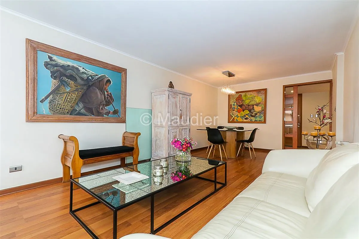 Imagen 3 de 27 de Departamento En Venta De 3 Dorm. En Vitacura