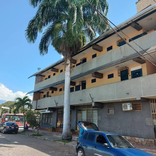 Imagen 5 de 12 de Edificio Comercial Av Ayacucho Maracay Con Constitucion Arag