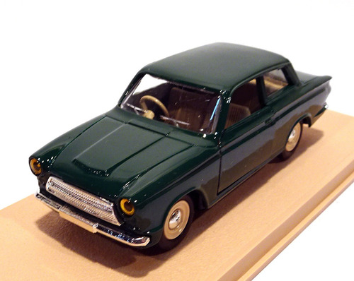 Ford Cortina Mk1 Berline 1965 Verde 1/43 Eligor